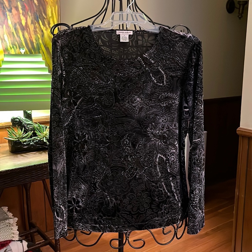 Laura Ashley Velvet Burnout Top